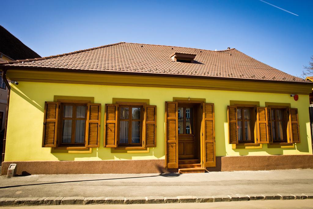 Pensiunea Kant Sibiu Bagian luar foto